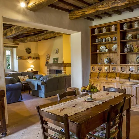Tre Pini Villa Gualdo Cattaneo
